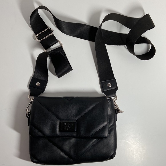 Madden NYC Mini Crossbody Bag NWOT - Picture 1 of 5